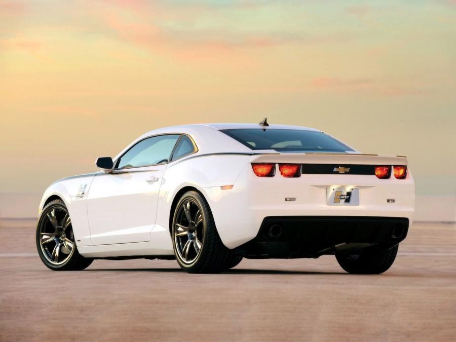  Chevrolet Camaro by Hurst 2010 года  (фото 2 из 2)